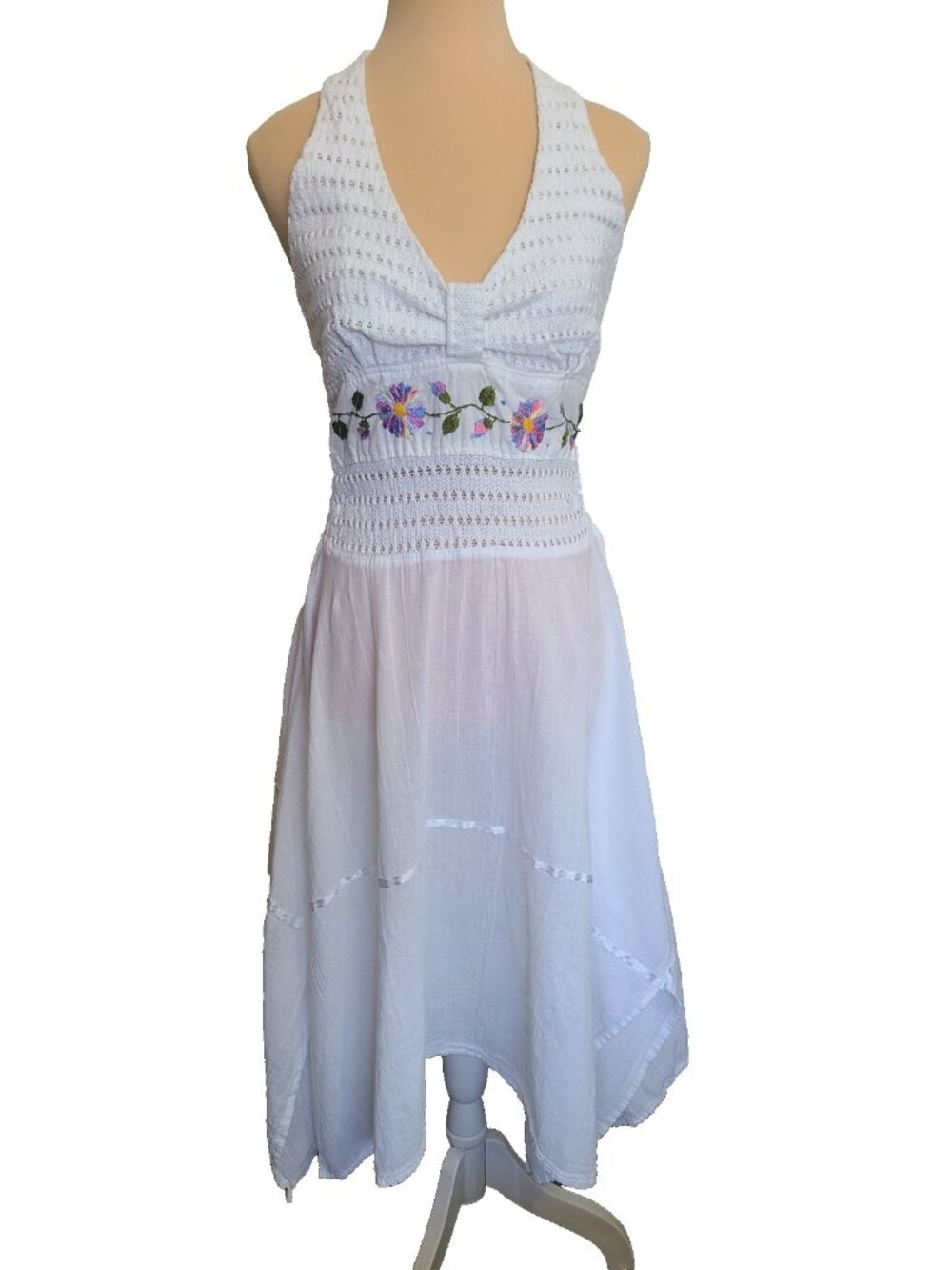 Cotton Halter Dress Embroidered Floral Bodice 25 Inch Bust  Fairycore Boho VTG